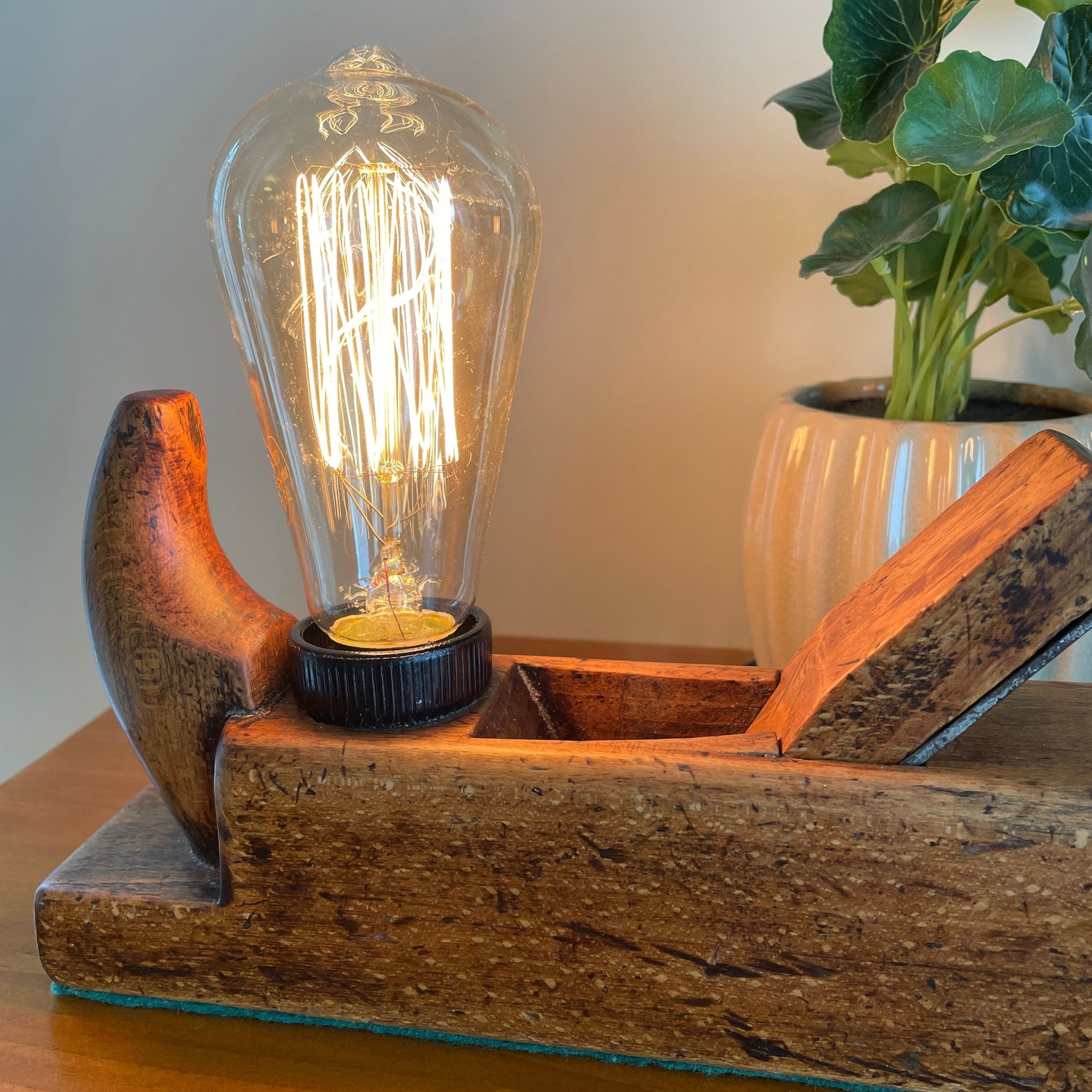 Shades at Grays Edison Lamp Edison Table Lamp - Wood plane series #3 handcrafted lighting made in new zealand